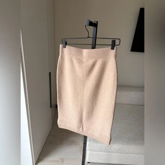 Club Monaco Tan Knit Skirt - Picture 6 of 7